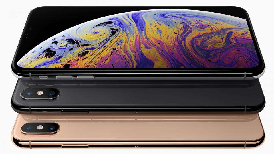 Apple iPhone Xs vs Samsung Galaxy S9: Battle of the flagships